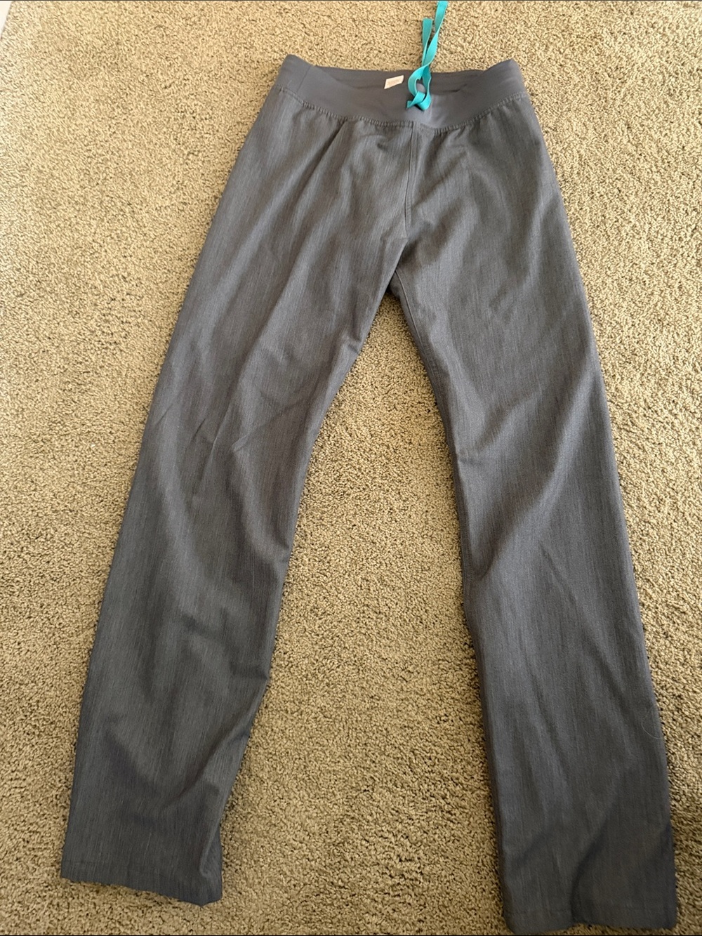 Woman’s straight leg gray figs scrub pant
